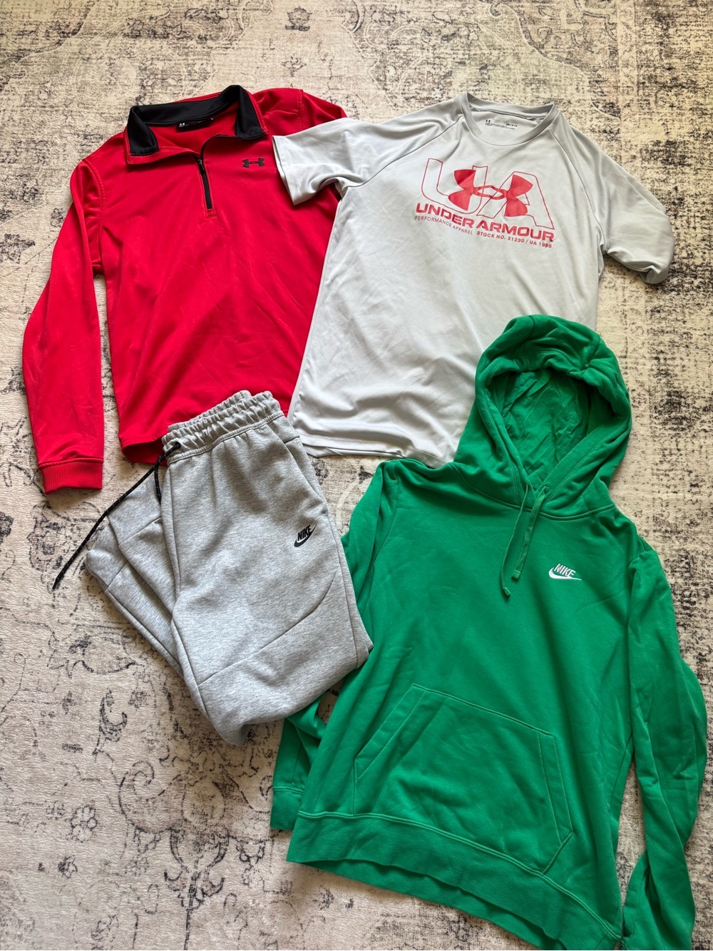 Nike & Under Armour Men’s Bundle